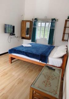 Ooty Bed & Breakfast | diamond hill view cottage