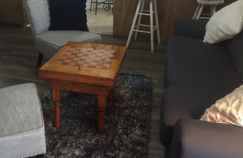 Murfreesboro House | Diamond Hunters, Flyfishing Hideaway close to everything