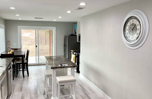 Spring Valley House | Diamond In The Desert