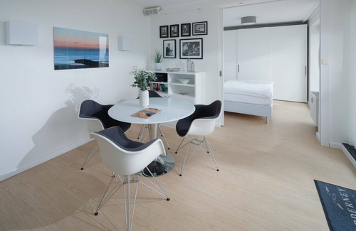 Norderney Apartment | Die Ferienwohnung Zeichnet Sich Durch Einen Atemberaubenden Meerblick aus