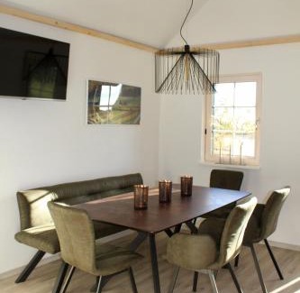 Nagysaroslak House | Die Presserei- Kellerstöckl