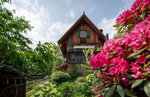 Deutschlandsberg District House | dieKELLERSTÖCKL Das Almstöckl mit Jacuzzi