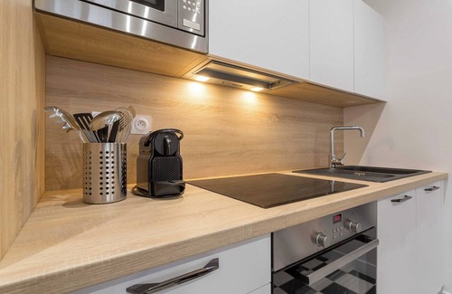 6th Arrondissement Apartment | Dify Vitton - Massena