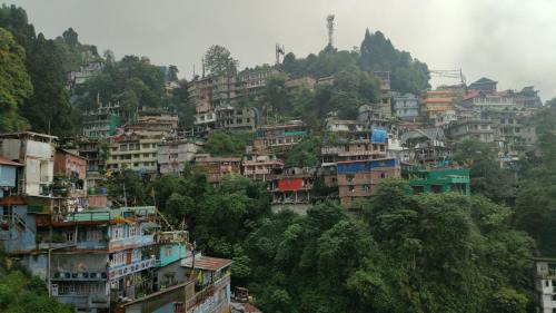 Darjeeling House | Dik's Home