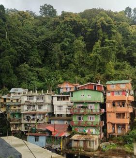 Darjeeling House | Dik's Home