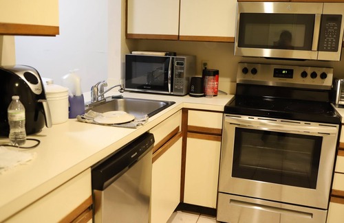 Wellington House | Dill T-house, 2/2.5 bath, 3 beds, private home in Wellington