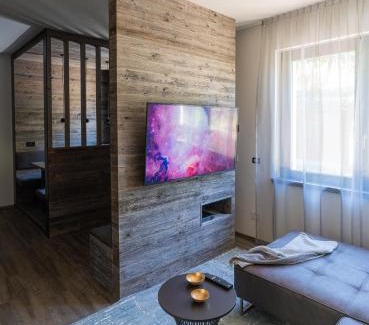 Comabbio Villa | Dimensione Armonica - Elegance and comfort among lakes and hills