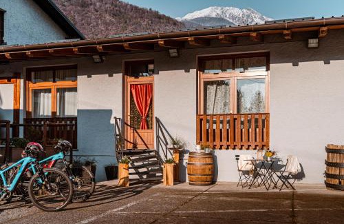 Madonna di Tirano House | Dimora Perla di Villa - Historical Wine Retreat near Bernina Express