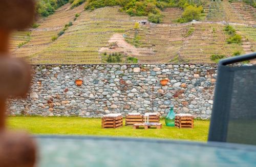 Madonna di Tirano House | Dimora Perla di Villa - Historical Wine Retreat near Bernina Express