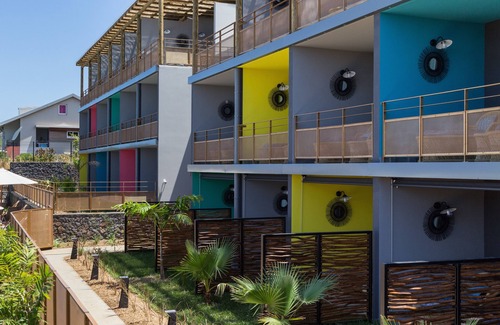 St Gilles-les-Bains Apartment | Dina Morgabine