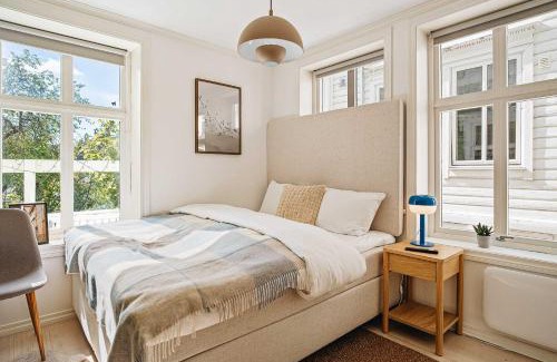 Bergen City Centre House | DINBNB Home l Historic 4BR House l 2 Free Parking l Balcony&Terrace