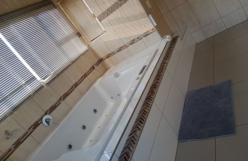 Burgersfort Cabin | Dineos Lodge and Spa