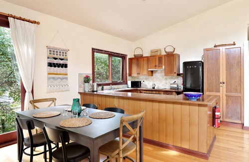 Blackheath House | Dingley Dell in Blackheath