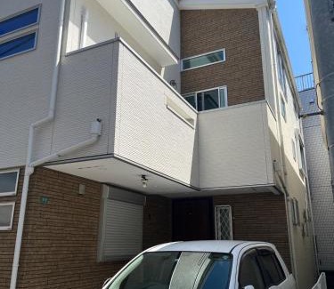 Nakano Apartment | Direct access to Shinjuku 1 station, atrium living room, super large entrance