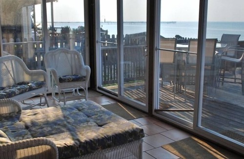Northeast Virginia Beach House | Direct Bay Front Chesapeake Bay