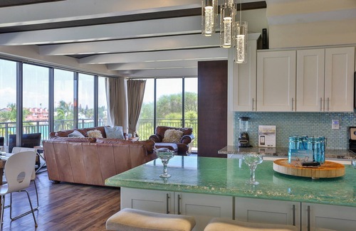 Sunset Beach Condo | Direct Beach Access. Amazing Views. Great Amenities, huge balcony and a Fabulously Appointed Condo.