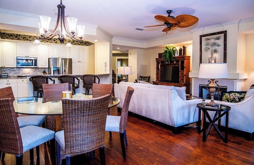 St. Augustine Condo | Direct Golf course View - screened lanai-sleeps 8 - pool-hot tub-near beaches