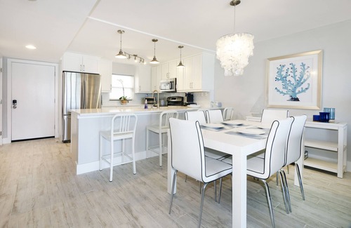 New Smyrna Beach Condo | Direct Oceanfront Condo 2 mi to Flagler Quiet Beach & Large Pool-Disc 4 Wk or Mo