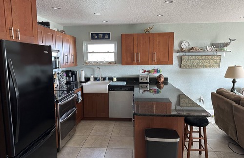 Cocoa Beach Condo | Direct Oceanfront South Cocoa Beach. Watch launches from Balcony.