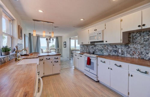 River Ridge Estates Apartment | Direct Oceanfront Massive Home with Private Beach Walkway