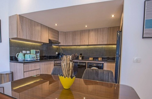Sahl Hasheeh Apartment | Direct Pool & Sea View Modern one bedroom Azzurra Sahl Hasheesh