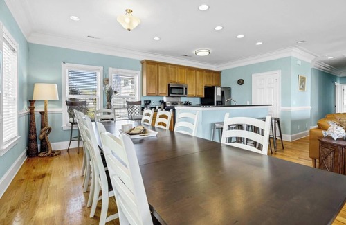 Edisto Island House | Directly across from Beach! 6 BR,(all oceanview, BTH & Heated Swim Spa! Elevator