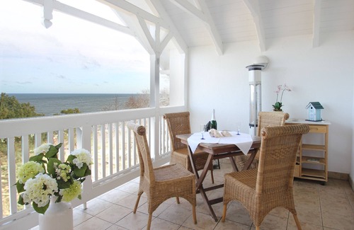 Binz Apartment | Directly on the beach promenade, balcony with sea view - Aparthotel Ostsee FeWo 35