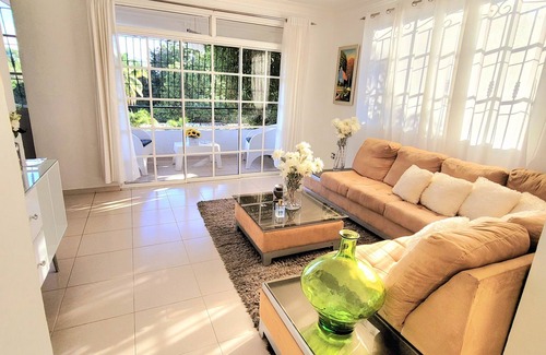 Santiago de los Caballeros Apartment | Discover comfort and pleasure in our apartment in Corazón city!