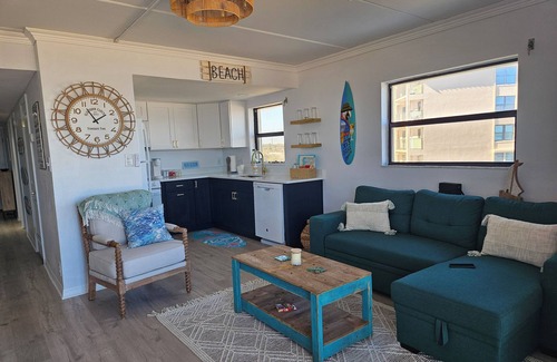 Ormond-by-the-Sea Condo | Discounted Oct-Dec! Stunning Oceanfront views! 2B/2B