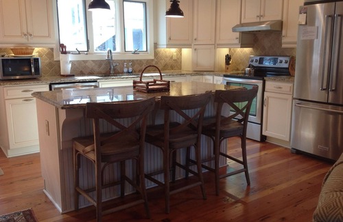 Lake Lure House | Discounted rates for Spring/Summer 2025 rentals - Waterfront Home