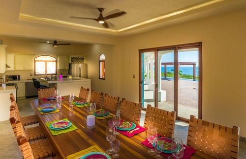 Buenavista Villa | DISCOUNTS! Walk 2 BEACH. THEATERn5 Bedrooms/7 Bath. Heated Pool-Jacuzzi