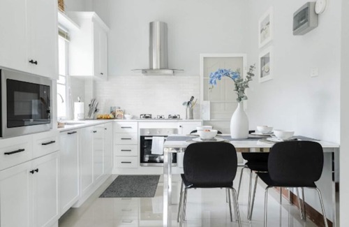 Pa Daet House | Discover Chiang Mai from Cheerful Contemporary Cottage