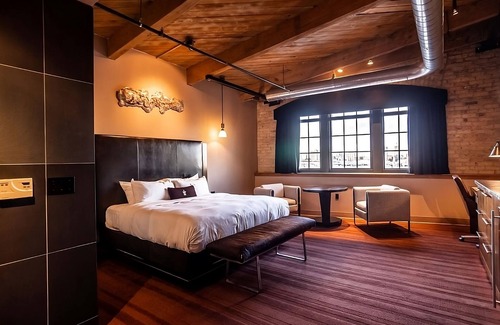 Fifth Ward Hotel | Discover Milwaukee, Pet-Friendly Unit Close to Marquette University!