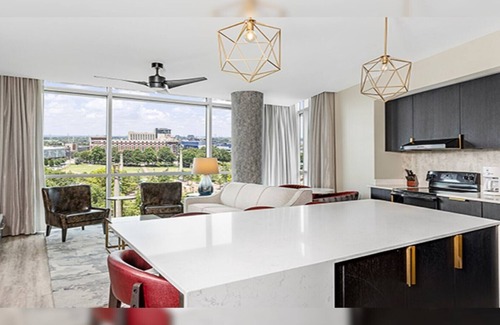 Luckie-Marietta District Resort | Discover Southern Charm and Urban Excitement at Wyndham Atlanta – 1 Bd Deluxe