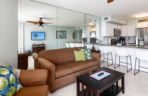 Tavernier Condo | Discover Tavernier's Charm [ Ocean Pointe 4315 ]