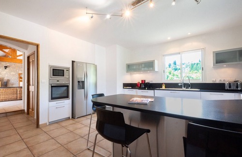 Saint-Ambroix Villa | Discover Villa Mistral – Luxury, Space & Stunning Views