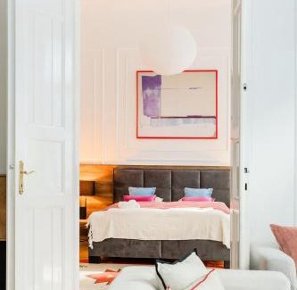 Erzsebetvaros Apartment | Discover Your Budapest Retreat-Walk to Downtown
