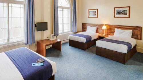 Leeds City Center Hotel | Discovery Inn - Leeds
