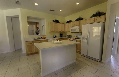 Watersong Villa | Disney Gem with Private Pool & spa.
