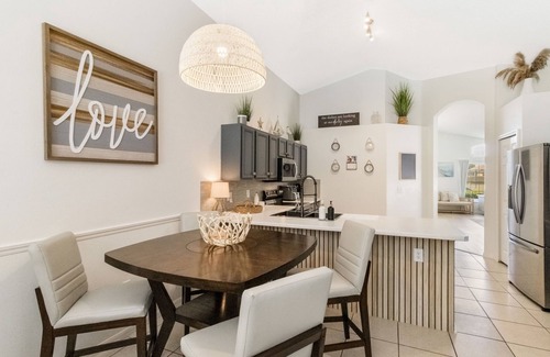 Indian Point House | Disney Hideaway Retreat