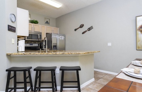 Lake Berkley Resort | Disney, Universal! 4 BR Resort Style Townhouse