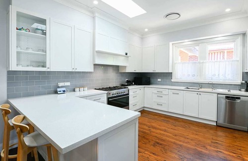 Dubbo House | Distinguished Heritage Oasis - Immaculate Style