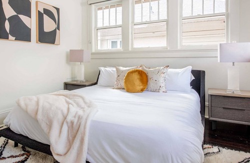 Old Fourth Ward House | Dive Inn by Minty Living