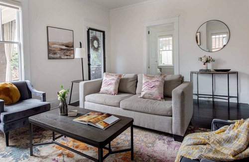 Old Fourth Ward House | Dive Inn by Minty Living