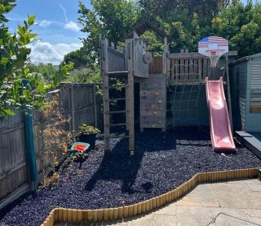 Whitstable House | Divers Cottage - Central Whitstable