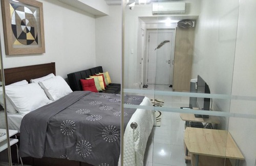 Tagaytay Apartment | Divina Grasya Tagaytay Condo Facing Taal