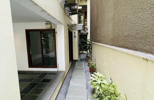 Saket Apartment | DIVINE INDIA SERVICE APARTMENT 4BHK , J-191 , SAKET