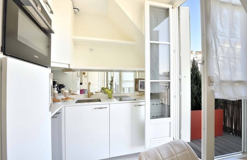 Faubourg Saint-Germain Apartment | Divine Left Bank Studio, Delightful Balcony in Foodie Heaven