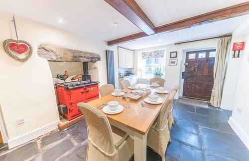 Coniston Cottage | Dixon Ground Farm, Coniston - a beautiful farm house with 3 bedooms
