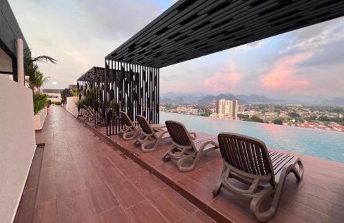 Hulu Kinta Apartment | DnQ Homestay at The Horizon with Netflix, LG Purifier,Wifi in the Centre of Ipoh